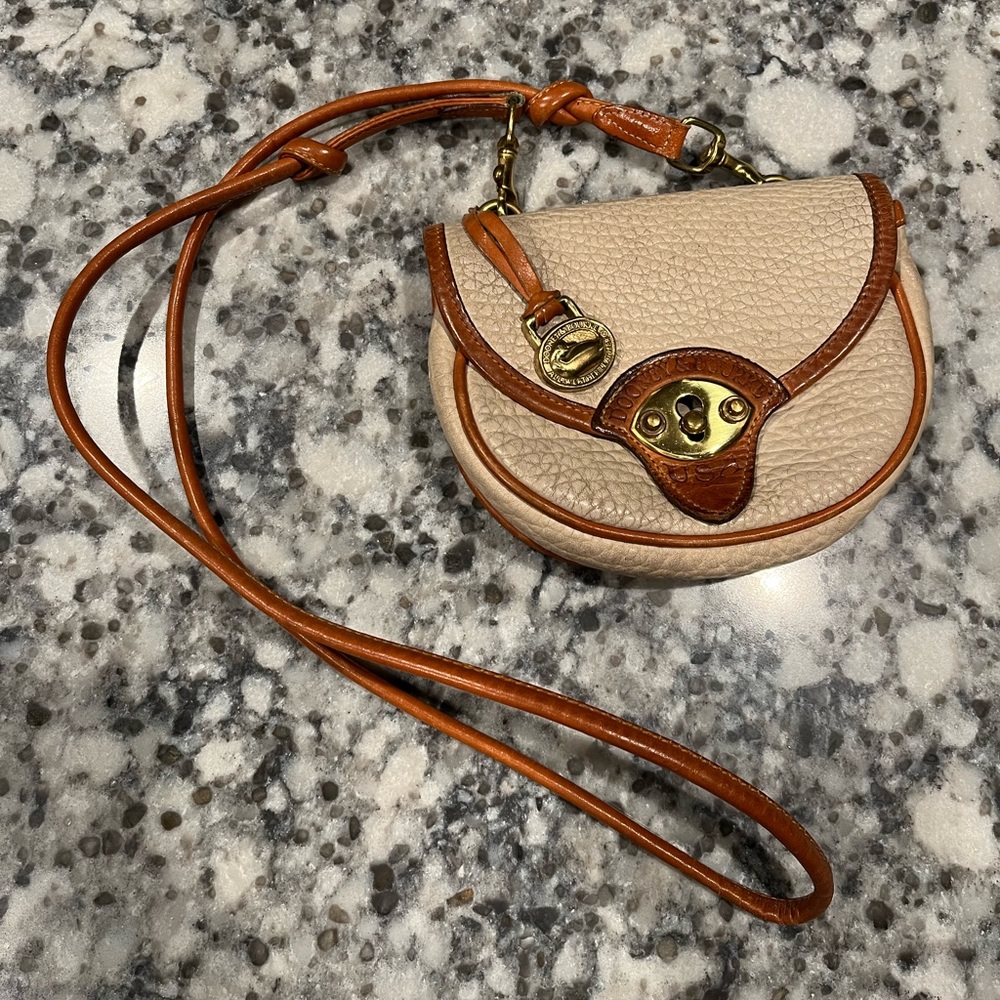 Dooney & Bourke Crossbody Bag